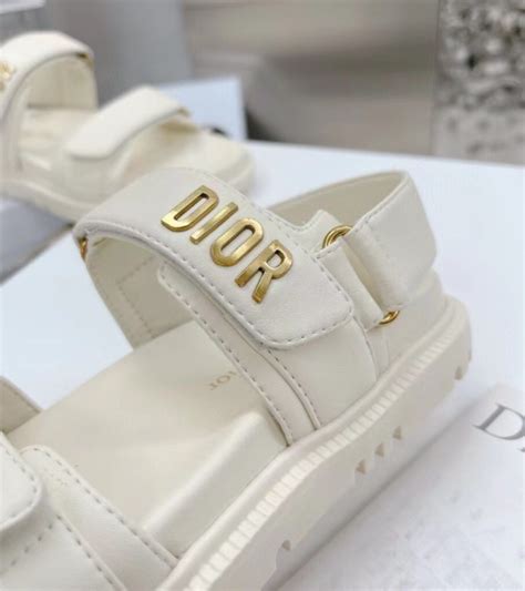 chanclas dior precio|Sandalias .